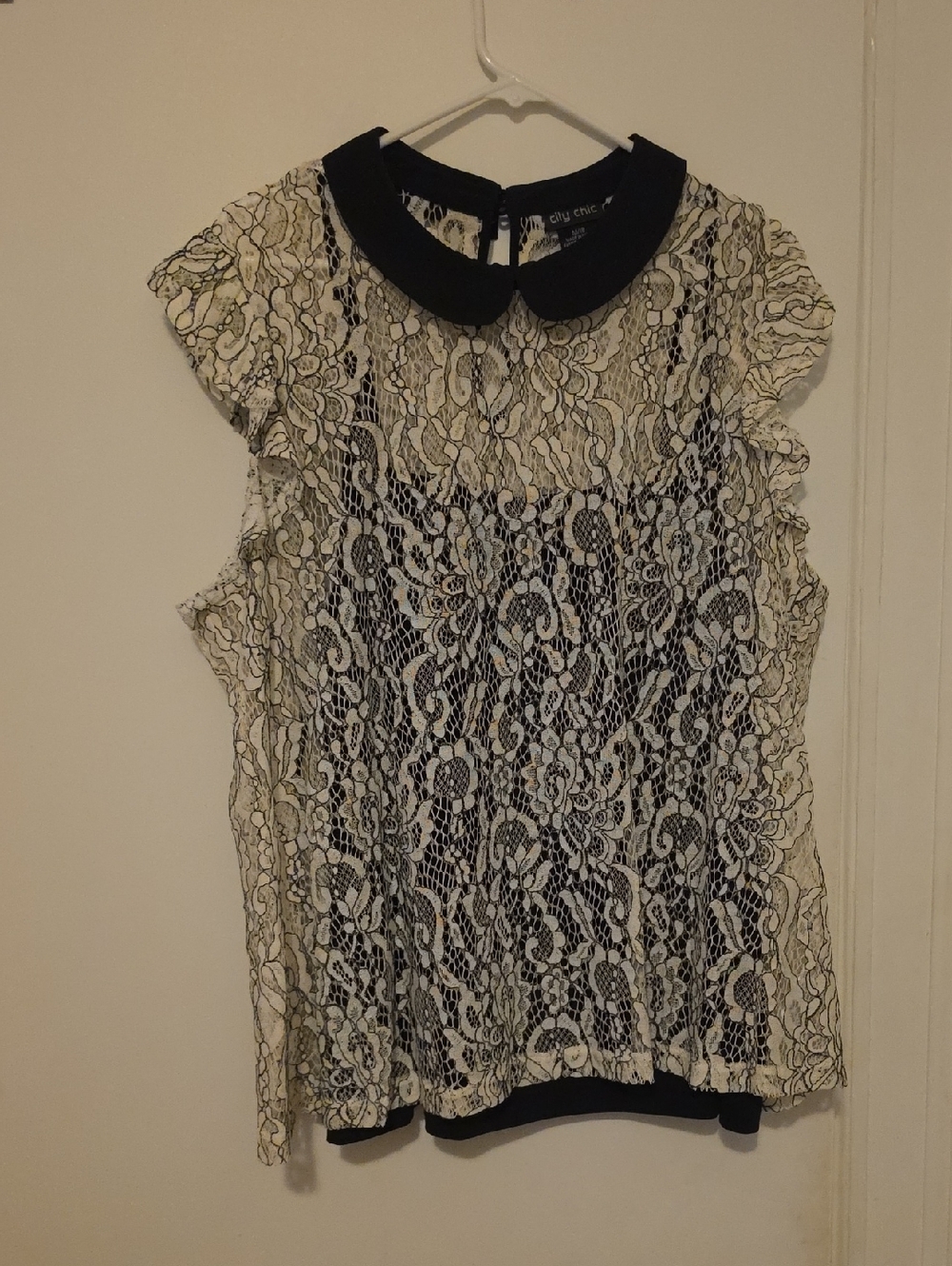 Lace Overlay Peter Pan Collar Top - Black & White